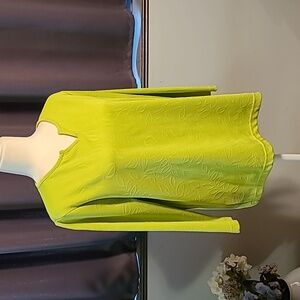 Breckenridge Green Leaf Patterned Top - Medium